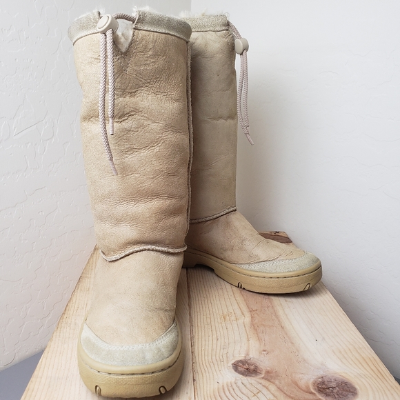 UGG Women's Ultimate Tall 5250 Beige Sheepskin - Picture 3 of 8